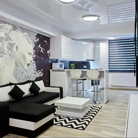 Apartment Apaetament Black&white Building