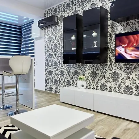 Apartment Apaetament Black&white Building